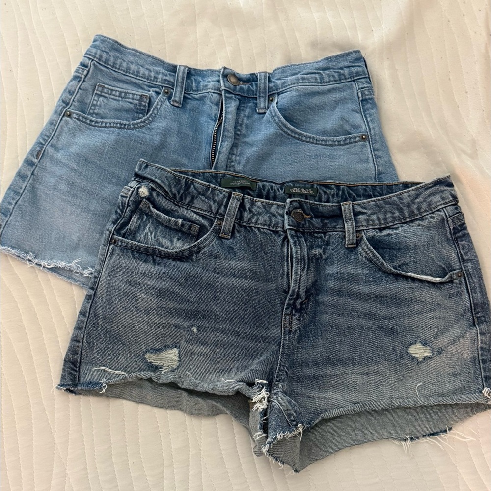 Universal Thread Light and Dark Blue Jean Shorts